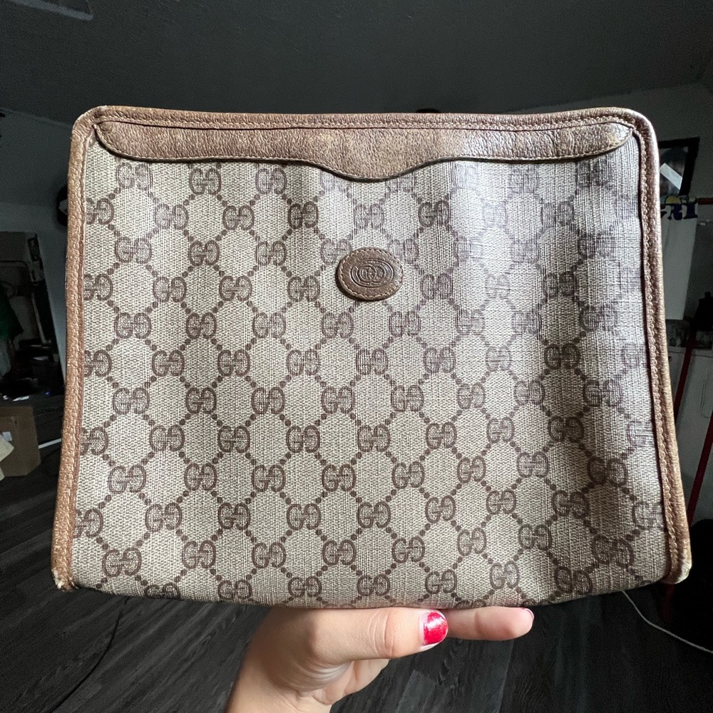 Gucci Pouch